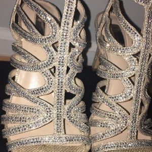 Silver Heels Size 8.5 International Concepts